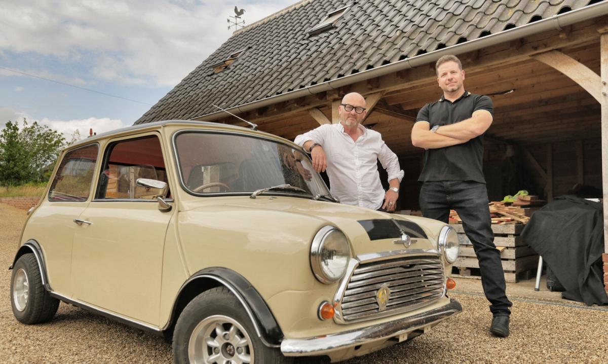 Salvage Hunters: Classic Cars first series begins