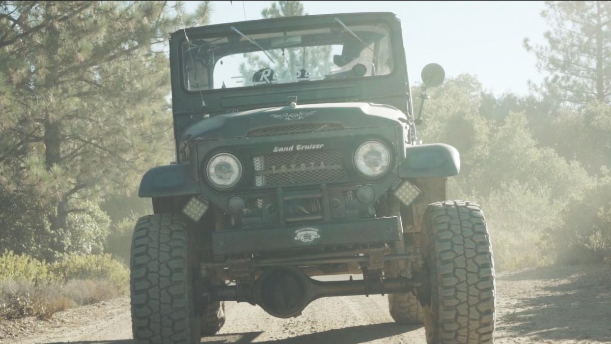 Biofuel restomod Toyota Land Cruisers set for 4000-mile trip