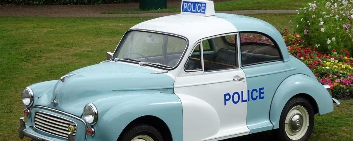 Retro police cars lead Christmas classic car auction