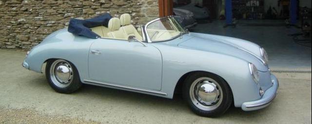 Porsche 356 replica knocked into London canal