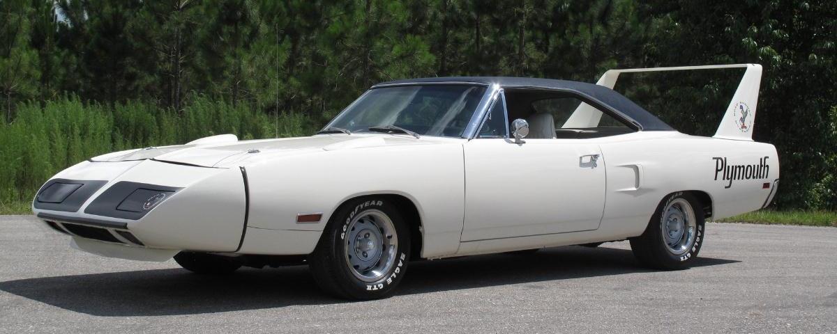 Classics for sale: 1970 Plymouth Superbird