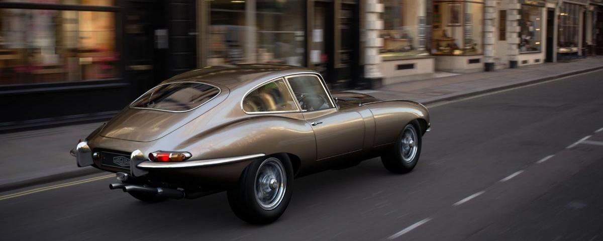 Jaguar E-type S1 and Subaru Impreza 22B added to GT Sport