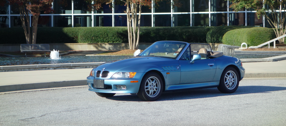 Classifieds Hero: 1996 007 Edition BMW Z3