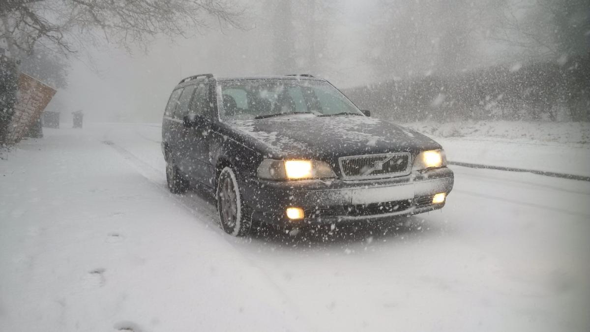 Bangernomics: Should you save a Volvo V70?