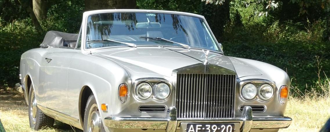 Boxing legend Muhammad Ali's Rolls Royce up for auction!
