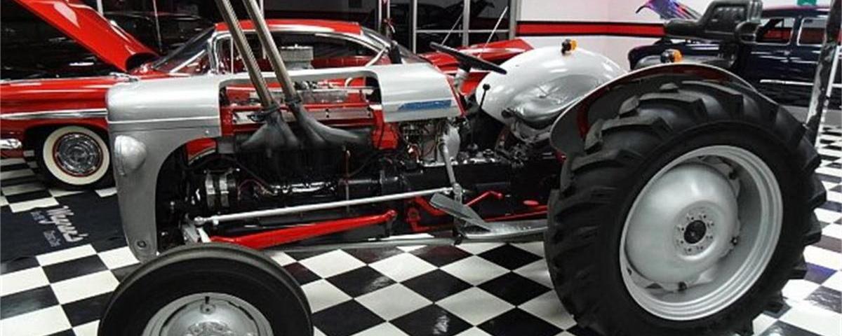 The restomod tractor with a 4.2 litre Jaguar engine