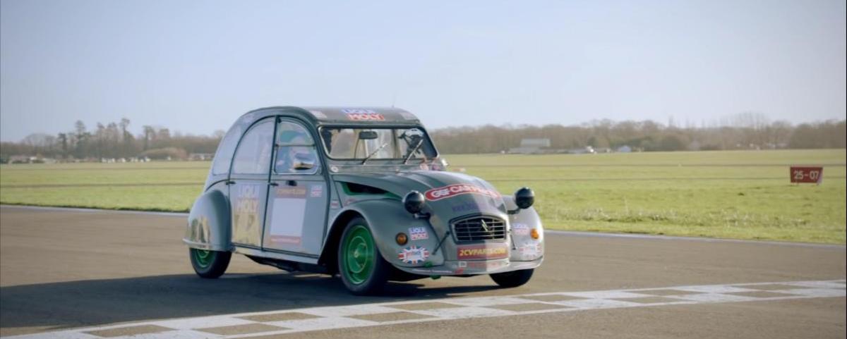 Citroën 2CV versus the Top Gear test track