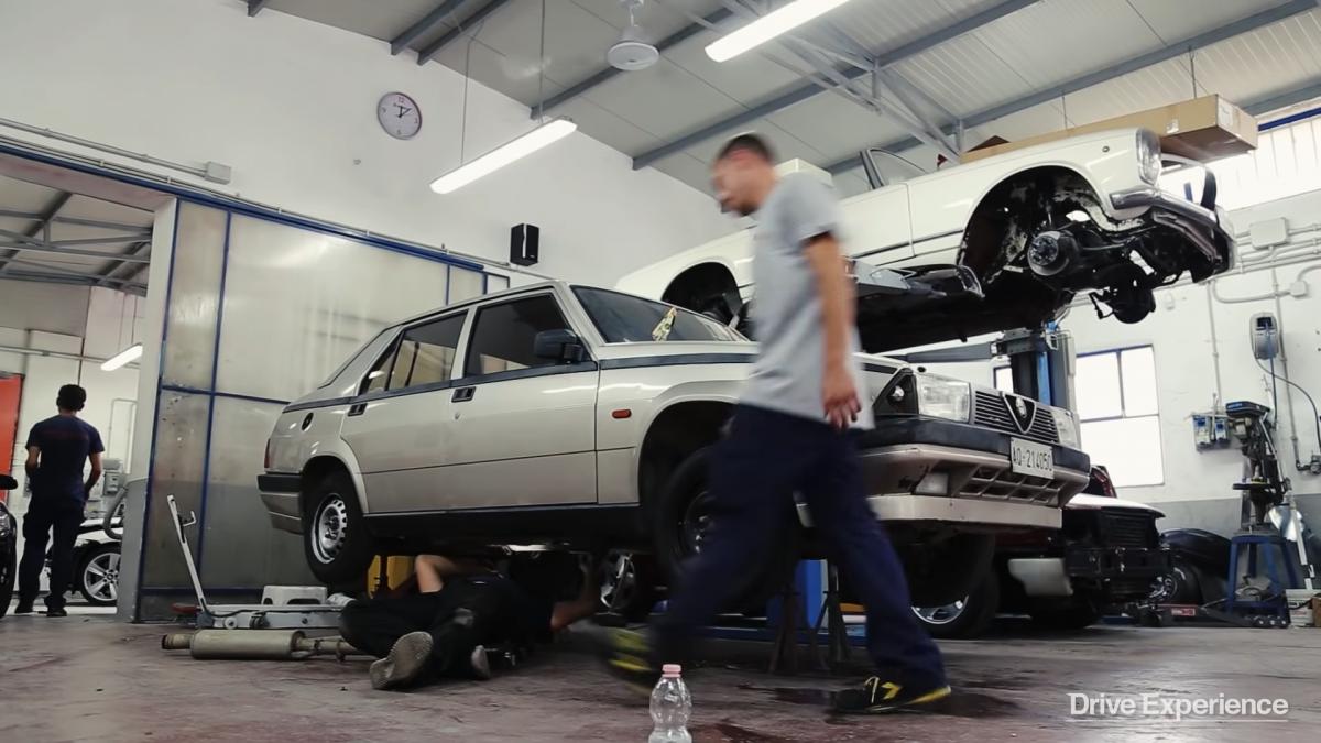Watch: Barn find Alfa Romeo 75 transformed into Group N car