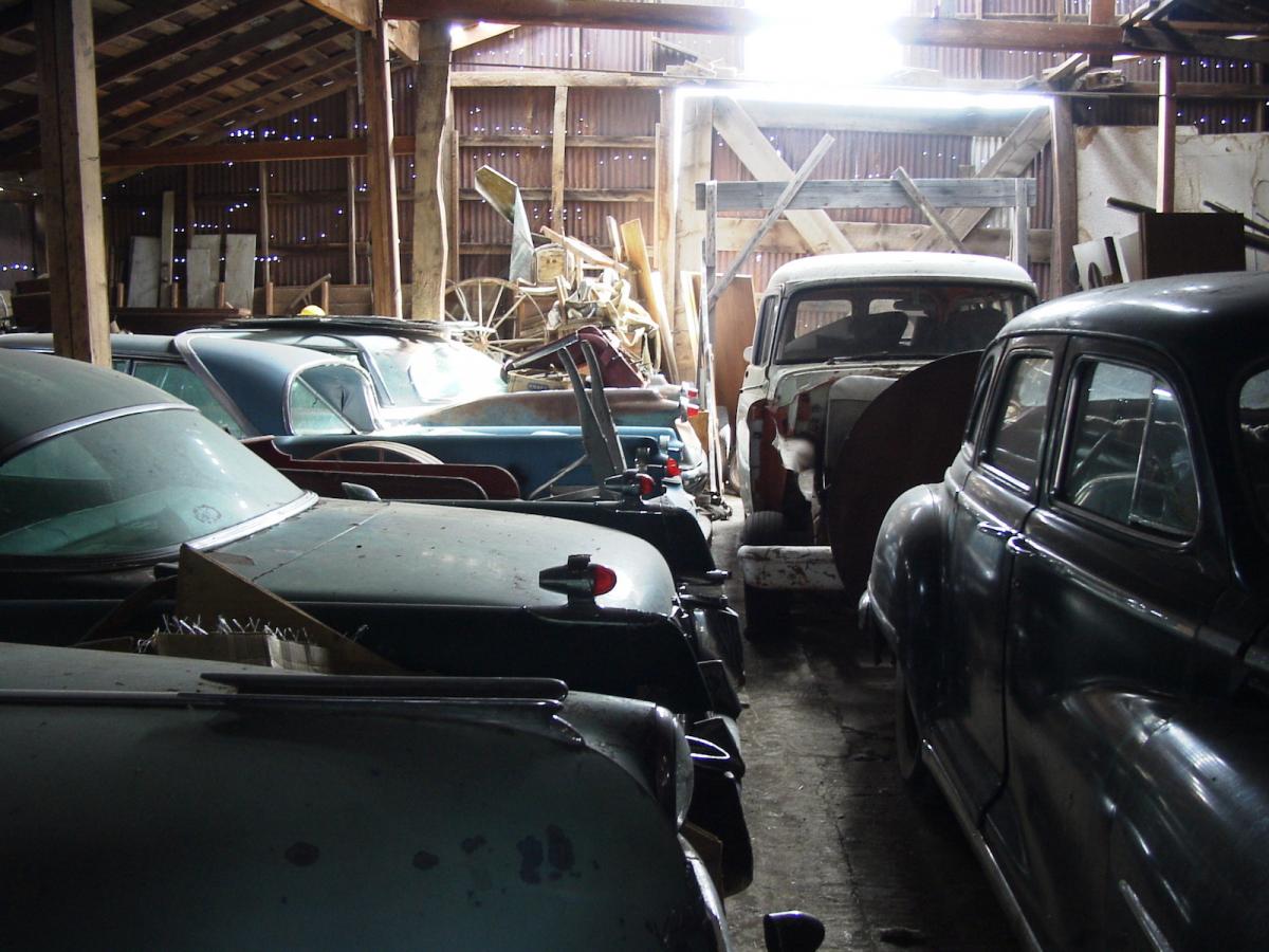 How to store your classic car