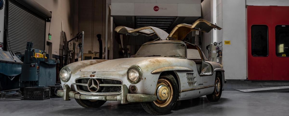 Mercedes-Benz 300 SL "Gullwing" Twins Head To Amelia Island